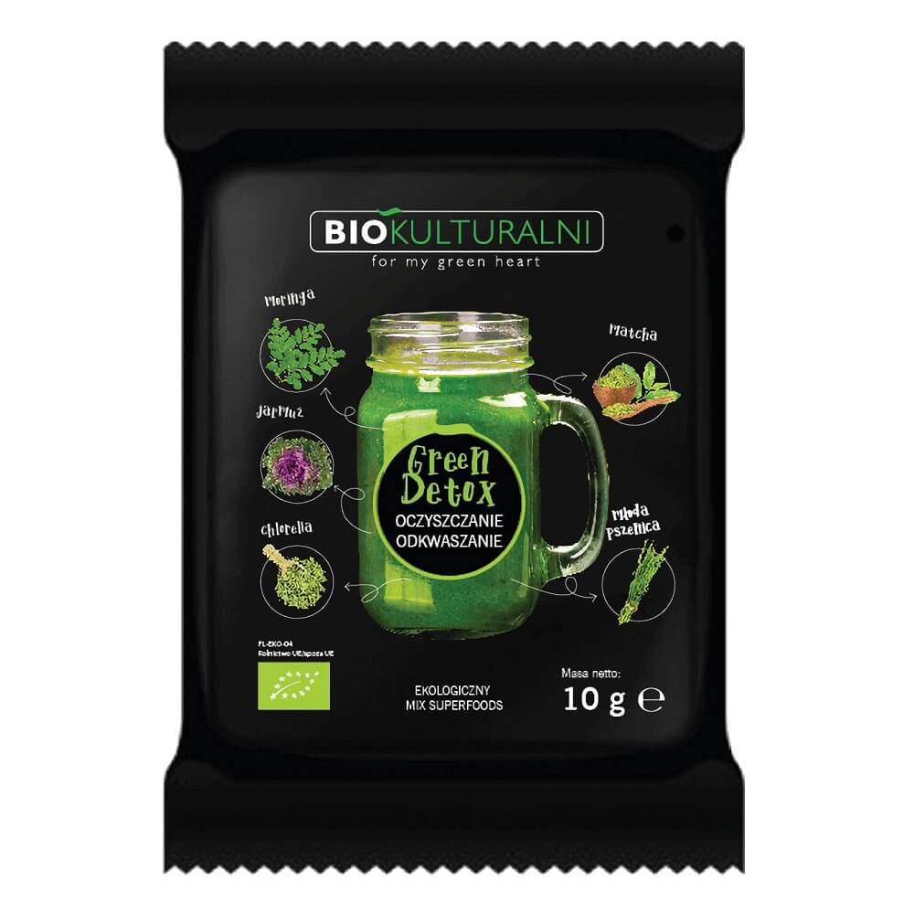 Mischung aus Bio-Superfoods Green Detox von BIOKULTURAL, pulverförmig, grüne Blätter und Kräuter in einer Packung