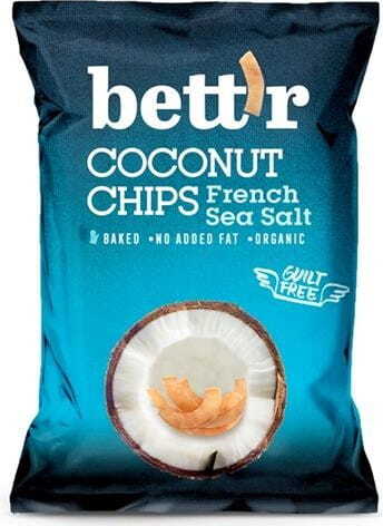 Kokoschips mit Meersalz von BETTR, glutenfrei und BIO, in einer 40 g Packung, knusprige Kokosnusschips auf weißem Hintergrund
