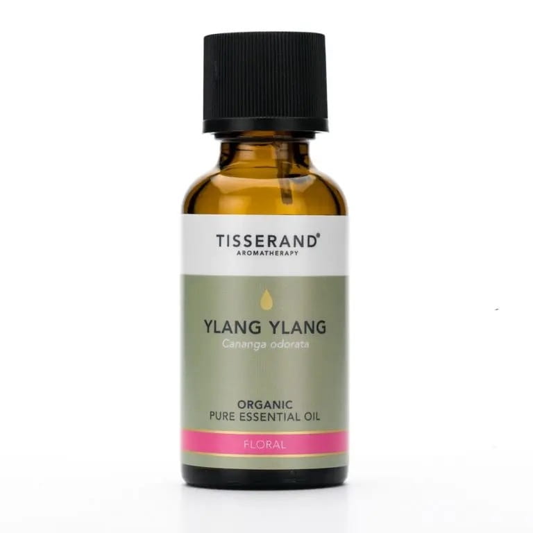 Bio-Ylang Ylang Canangablütenöl von TISSERAND AROMATHERAPY in einer 30 ml Flasche, naturbelassen und ätherisch.