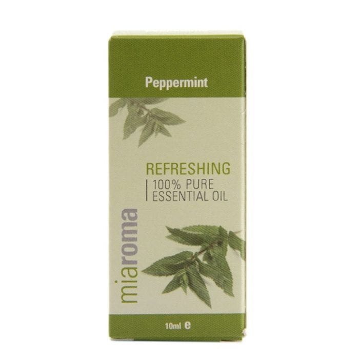 Reines Pfefferminzöl von HOLLAND & BARRETT in 10 ml Flasche, ätherisches Öl mit frischem Minzduft.