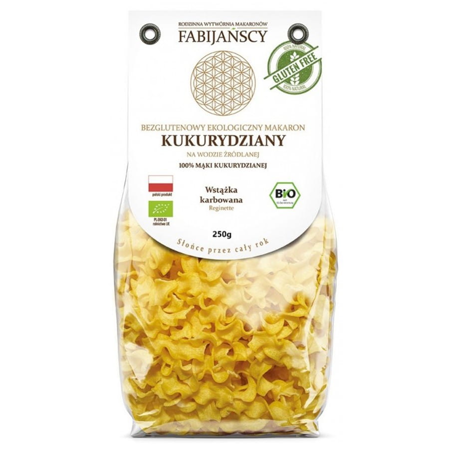 Glutenfreie Bio-Maisnudeln "Rippenband" von FABIJAŃSCY, 250g, ungekocht, in einer Packung auf weißem Hintergrund.