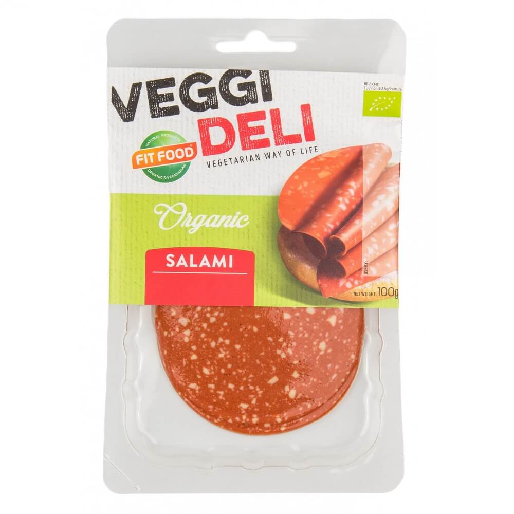 Vegetarische Bio Salamischeiben von VEGGI DELI, 100 g, mit veganer Wurstware auf weißem Hintergrund.