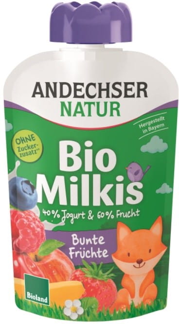 Bio Multifrucht-Joghurt-Dessert von ANDECHSER, cremige Fruchtjoghurt-Variante in 100 g Schale, fruchtige Dekoration sichtbar