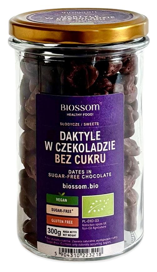 Bio glukosefreier Butternusskürbis in Schokolade von BIOSSOM, 300 g, zeigt die schokolierte Kürbisstück im Beutel