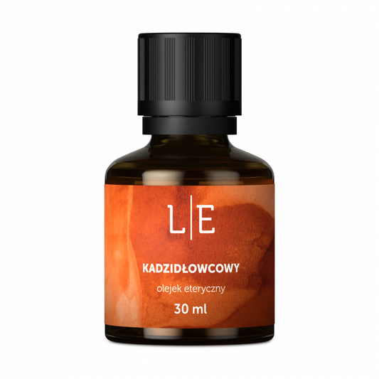 Ätherisches Weihrauchöl von LIFEESSENCE by Yango, 30 ml Flasche mit goldener Kappe, zeigt das Produkt in einer transparenten Flasche