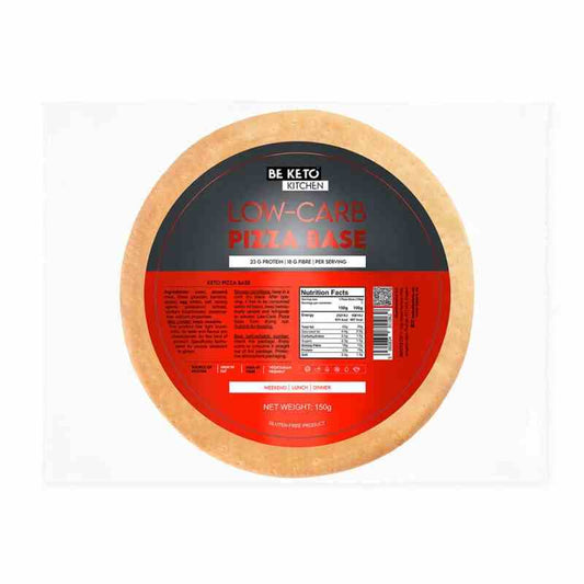 Glutenfreie Pizzakruste von BeKeto, 150g, aus der Packung auf einem Holztablett, ideal für Keto- und glutenfreie Pizza.