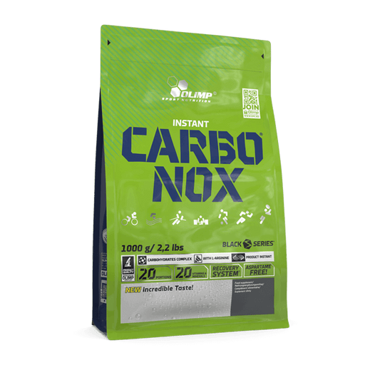 Olimp Carbonox Proteinpulver mit Orangengeschmack, 1kg, zeigt die Verpackung mit orangefarbenem Design und Produktinformationen.