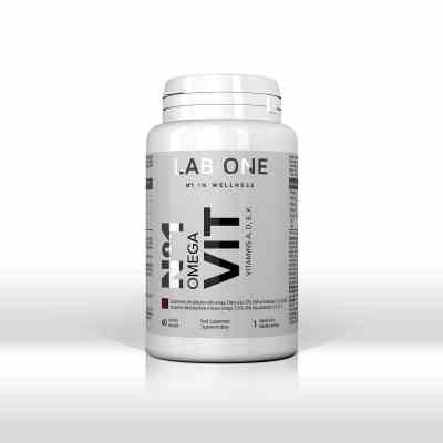 Omega-3 Kapseln LAB ONE N°1 Omega VIT 60 Stück, gelbe Verpackung und geöffnet, Nahaufnahme der Kapseln auf weißem Hintergrund