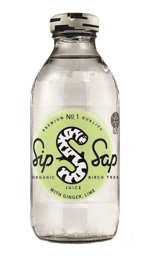 Glas mit Birkensaft mit Ingwer und Limetten Geschmack, glutenfrei, biologisch, 330 ml, von SIPSAP