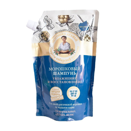 Feuchtigkeitsspendendes und aufbauendes PERVOE RESHENIE Haarshampoo in 500 ml Flasche, sichtbar auf dem Bild.