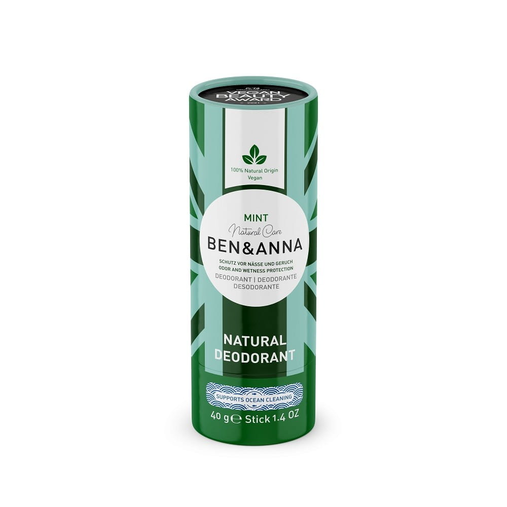 Deoroller Stick mit Minzduft von BEN & ANNA, 40 g, nachhaltiges Deo auf Pflanzenbasis, zeigt den Deodorant-Stick in der Verpackung